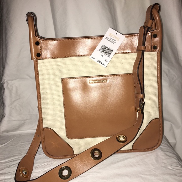michael kor cross body bag. - Picture 2 of 3